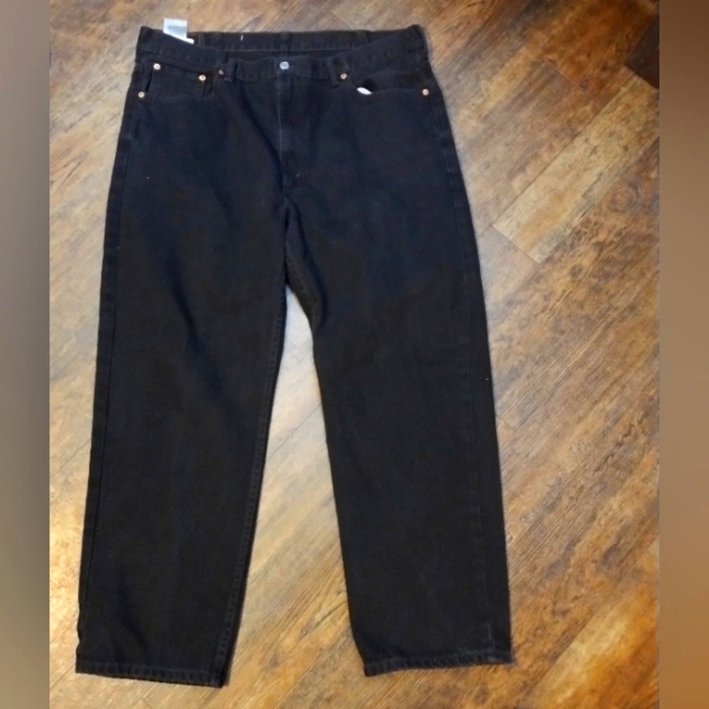 Mens Levi 550 jeans size W 42 L 30